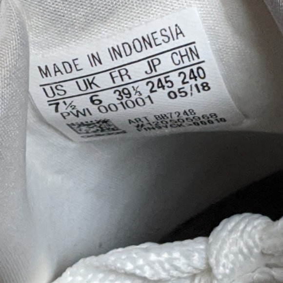 adidas White and Gray Women's Sneakers - Picture 2 of 7